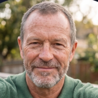 Headshot of Buyer 2